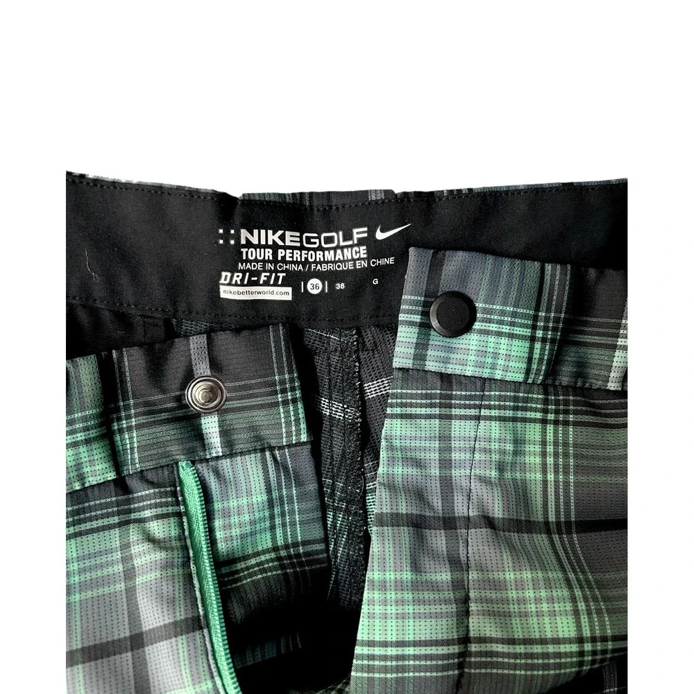 Nike Golf Shorts Mens Size 36 Green Black Plaid Tour Performance 509182-338‎